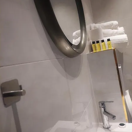 La Baie Royale Понторсон